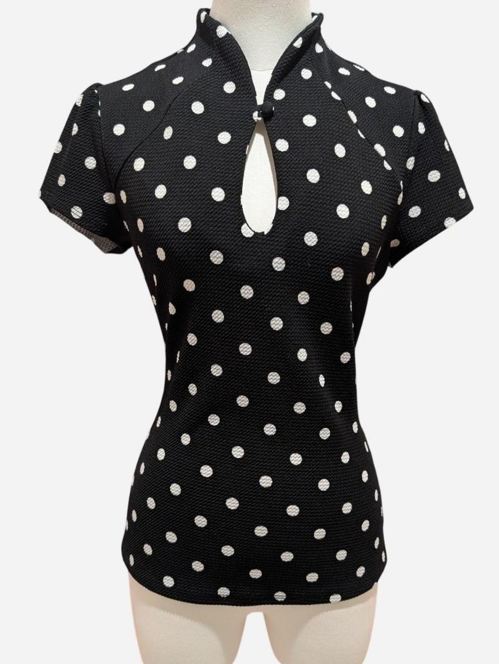 Modcloth Mandarin Collar Polka Dot Blouse (fits L/XL)‼️open to Offers